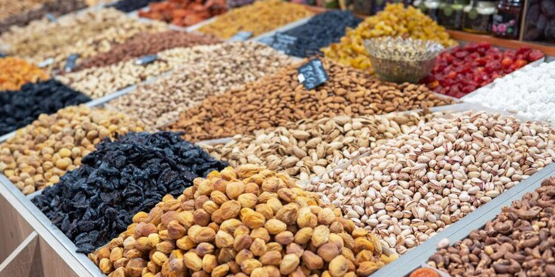 जानिए ड्राइ फ्रूट्स को स्टोर करने का सही तरीक़ा