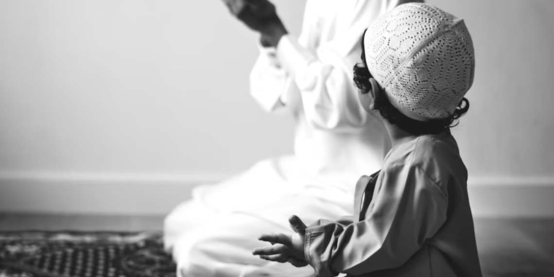 ‘ईद-ए-मिलादुन नबी’ के तौर-तरीक़े क्यों बदल रहे हैं?